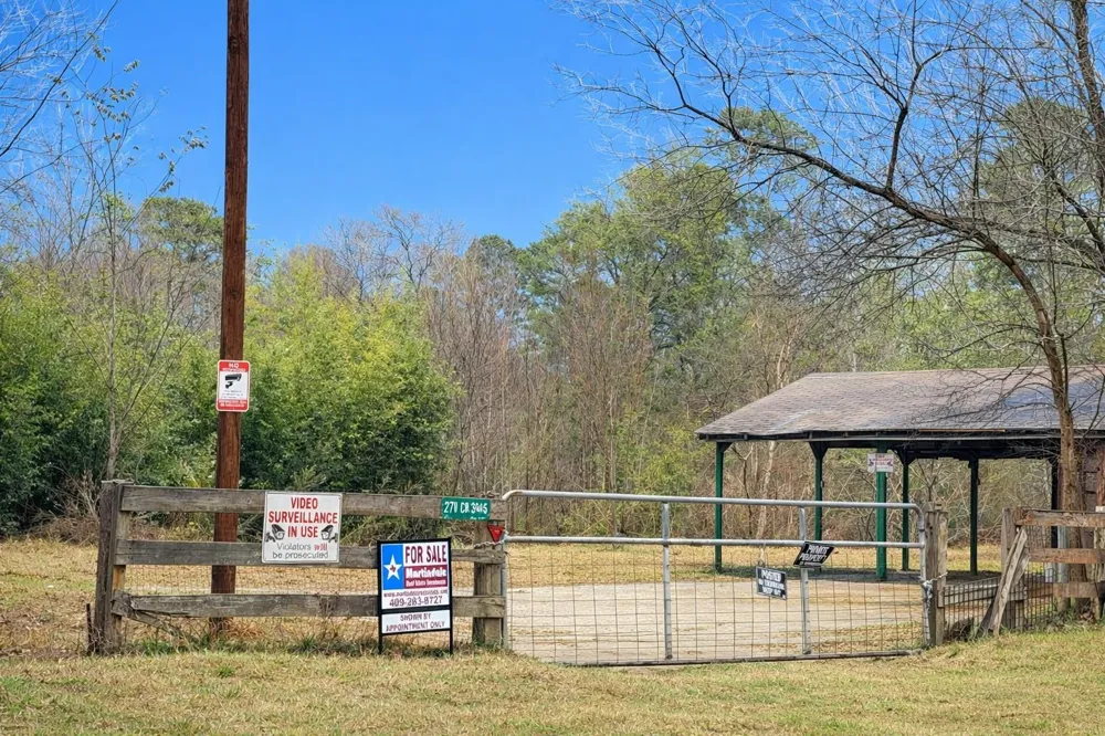 274 County Road 3945 Colmesneil, TX 75938