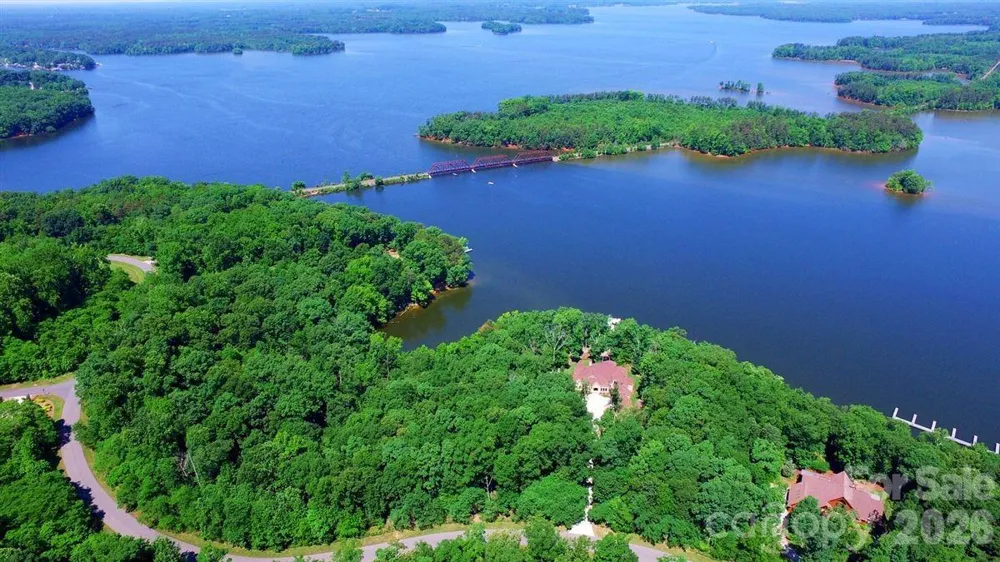 191 Kendricks Cove Lexington, NC 27292