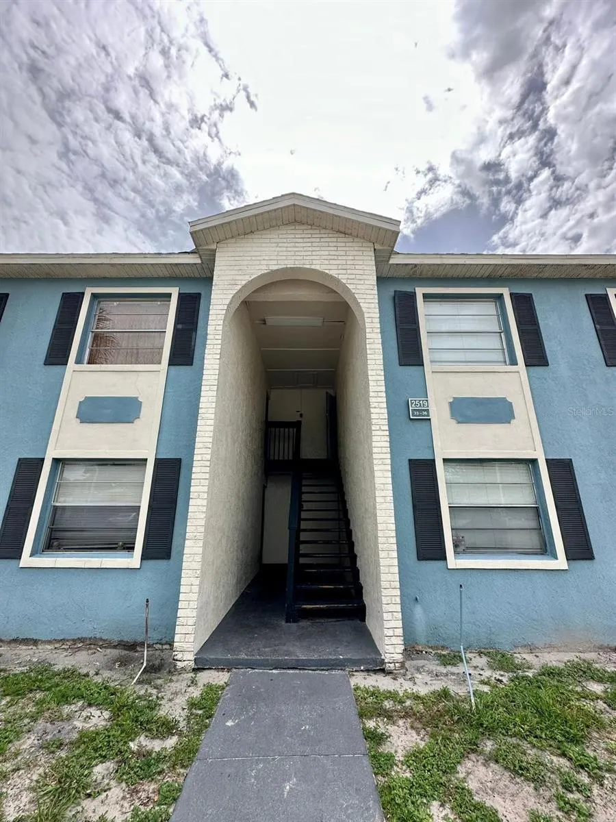 2519 ALAFAYA TRAIL #34 Orlando, FL 32826
