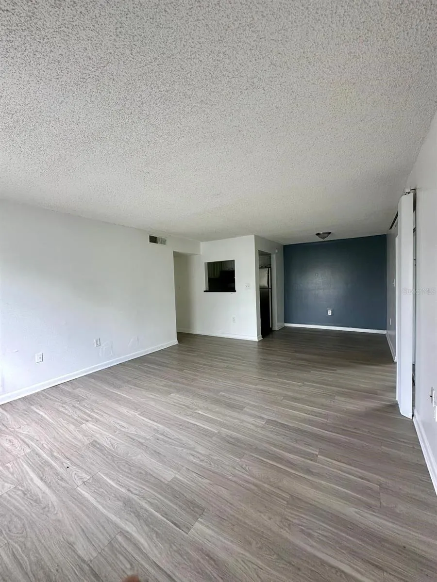 2519 ALAFAYA TRAIL #34 Orlando, FL 32826
