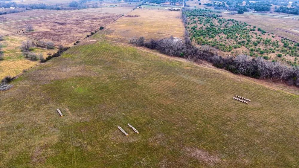 531 Highway 71 W Smithville, TX 78957