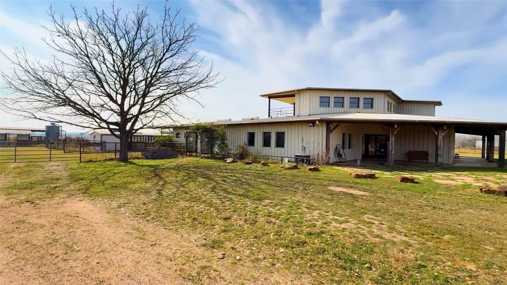 531 Highway 71 W Smithville, TX 78957