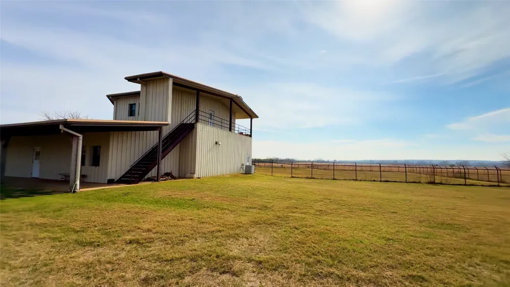 531 Highway 71 W Smithville, TX 78957