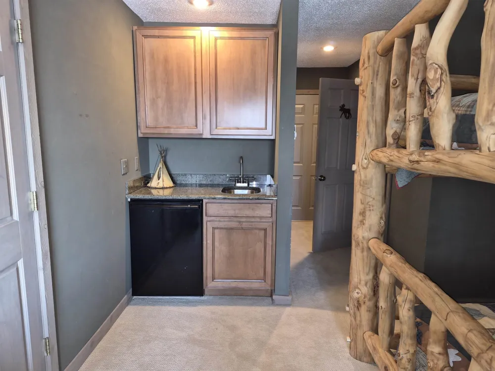 4633 Crossover Drive Kearney Township, MI 49615