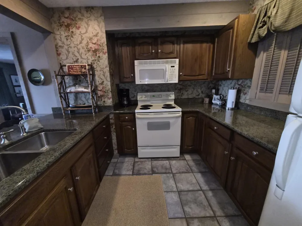 4633 Crossover Drive Kearney Township, MI 49615