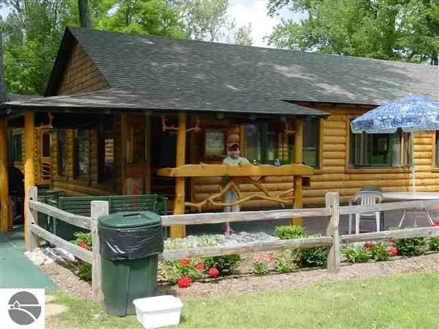 4633 Crossover Drive Kearney Township, MI 49615
