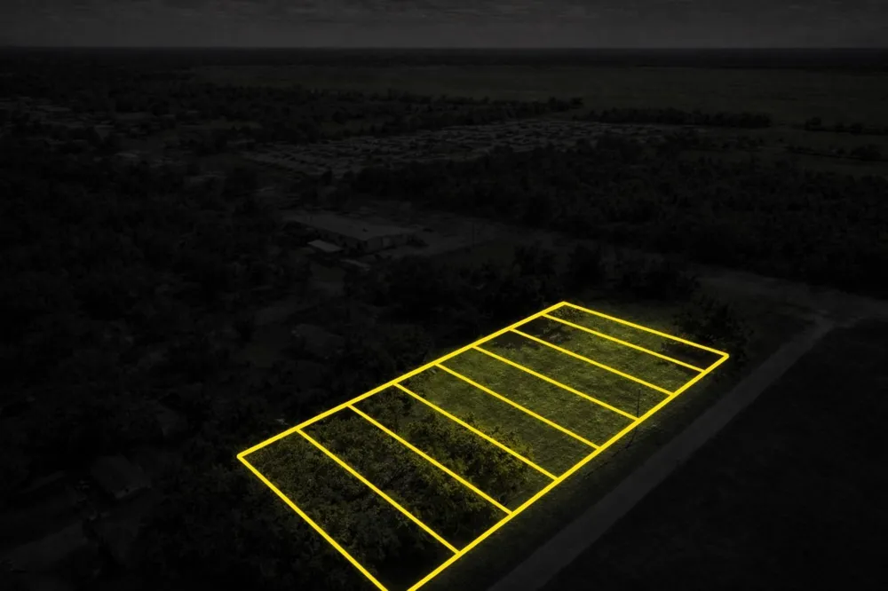 205 W Columbus Drive Wharton, TX 77488