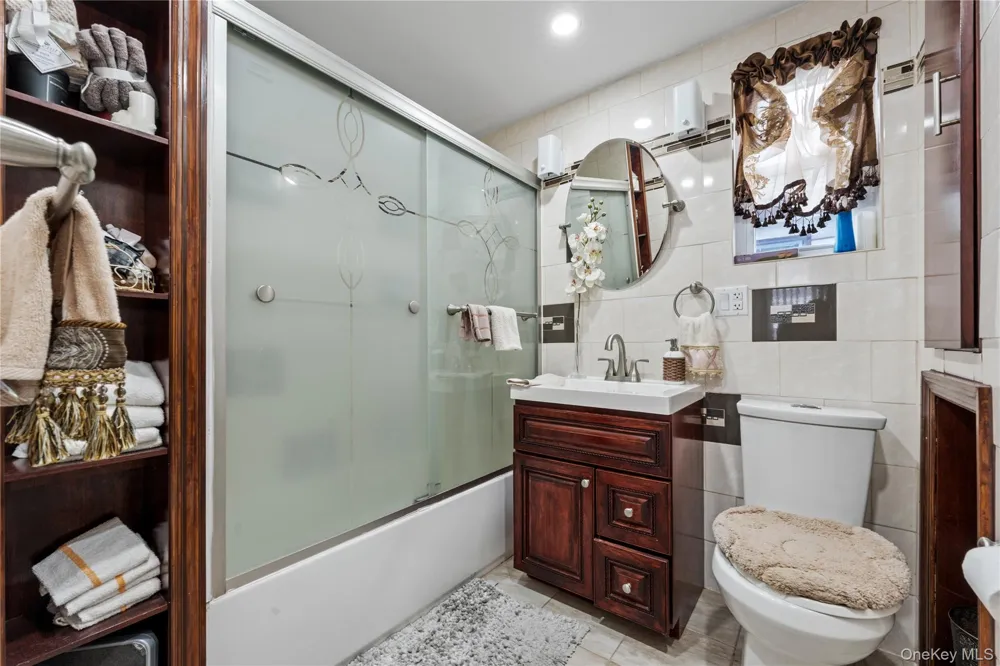 10480 113th Street Richmond Hill S., NY 11419