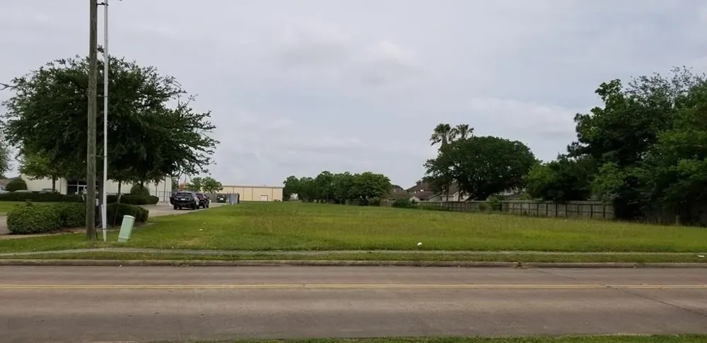 3637 Watters Road Pasadena, TX 77504