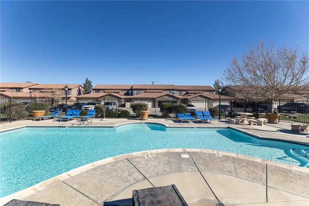 14176 Kiowa Apple Valley, CA 92307