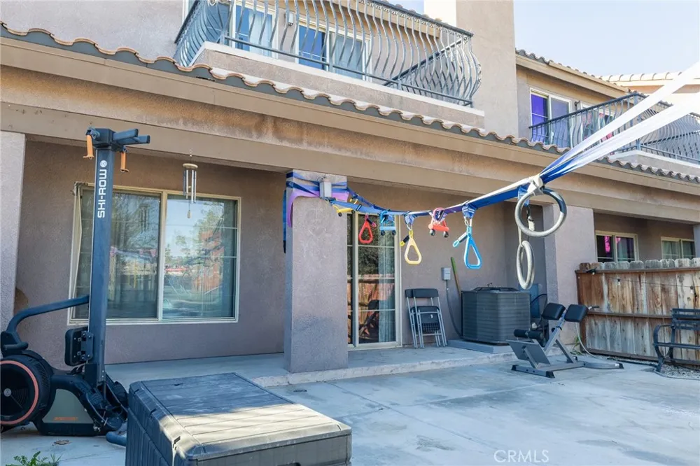 14176 Kiowa Apple Valley, CA 92307