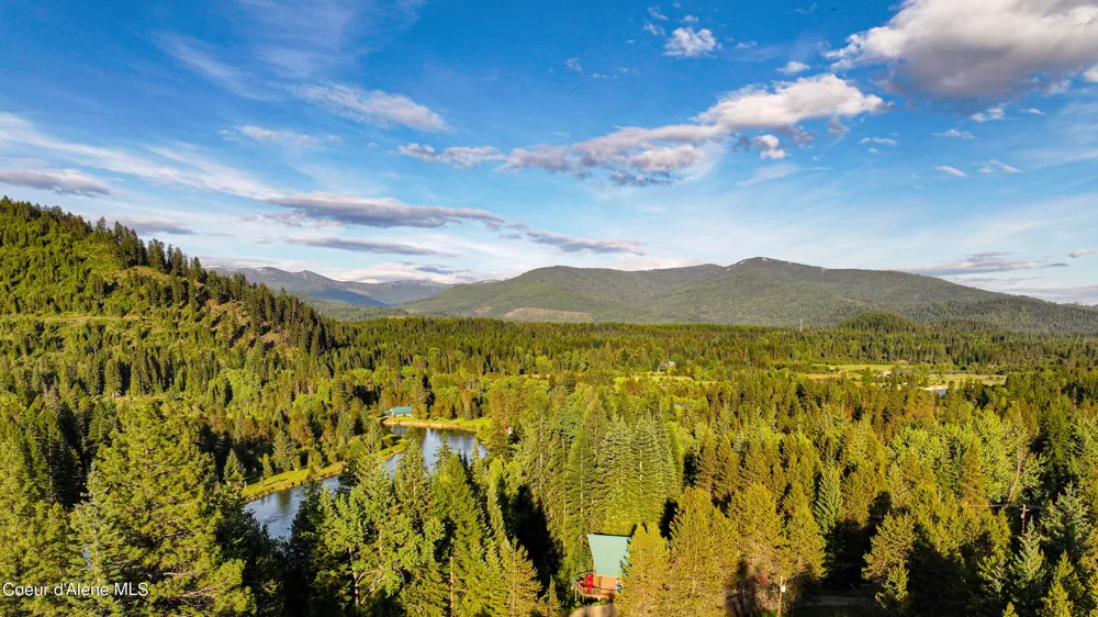 5359 Gleason McAbee Falls Road Priest River, ID 83856