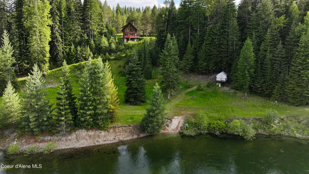 5359 Gleason McAbee Falls Road Priest River, ID 83856