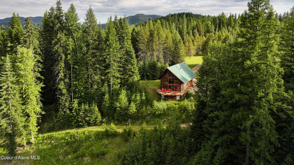 5359 Gleason McAbee Falls Road Priest River, ID 83856