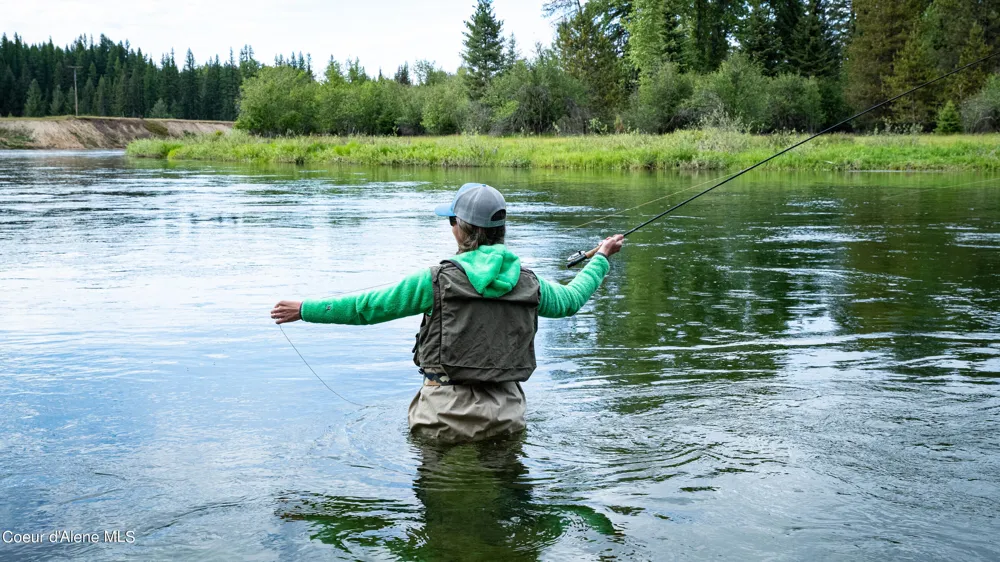 5359 Gleason McAbee Falls Road Priest River, ID 83856