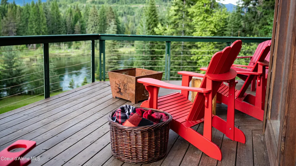 5359 Gleason McAbee Falls Road Priest River, ID 83856