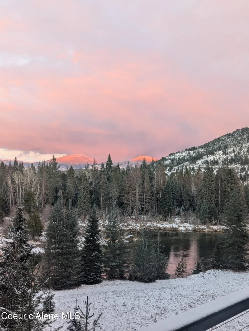 5359 Gleason McAbee Falls Road Priest River, ID 83856