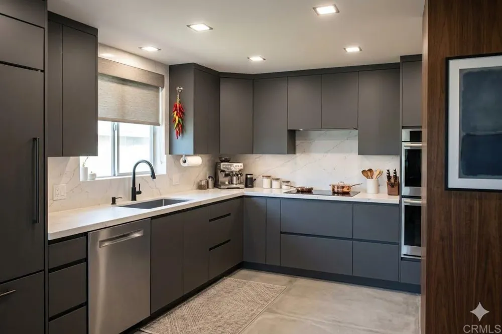 3458 Central Spring Valley, CA 91977
