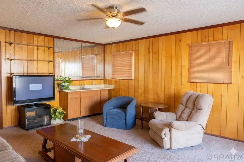 3458 Central Spring Valley, CA 91977
