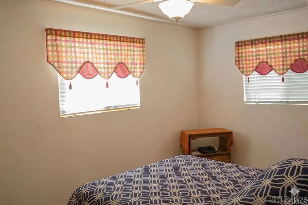 3458 Central Spring Valley, CA 91977