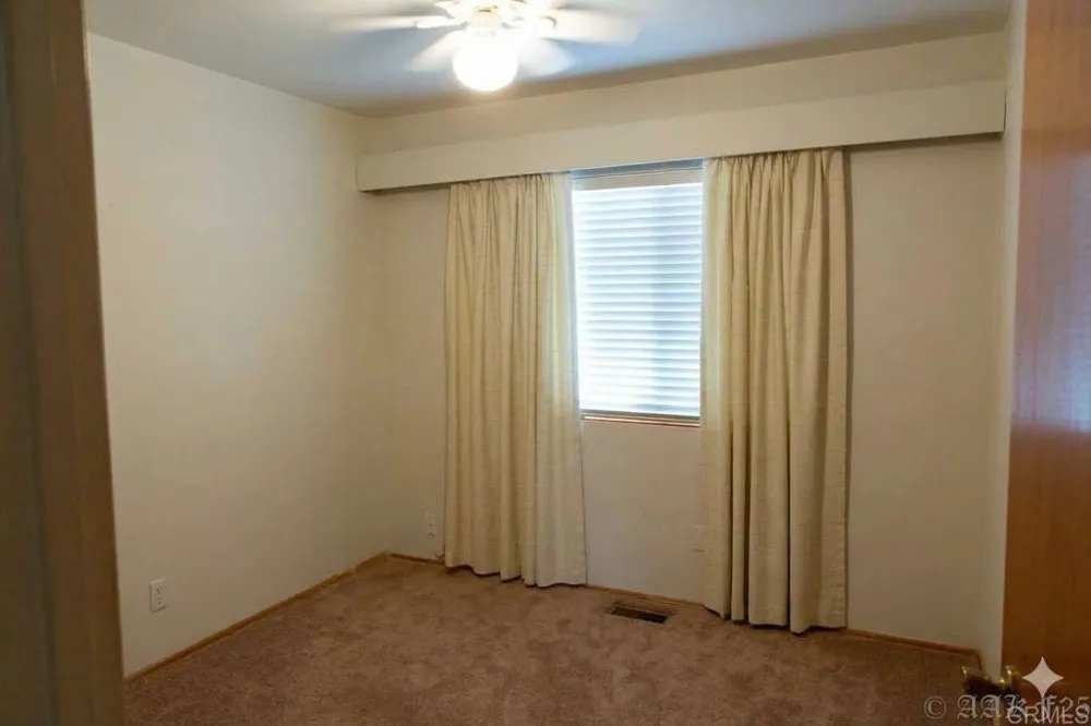 3458 Central Spring Valley, CA 91977