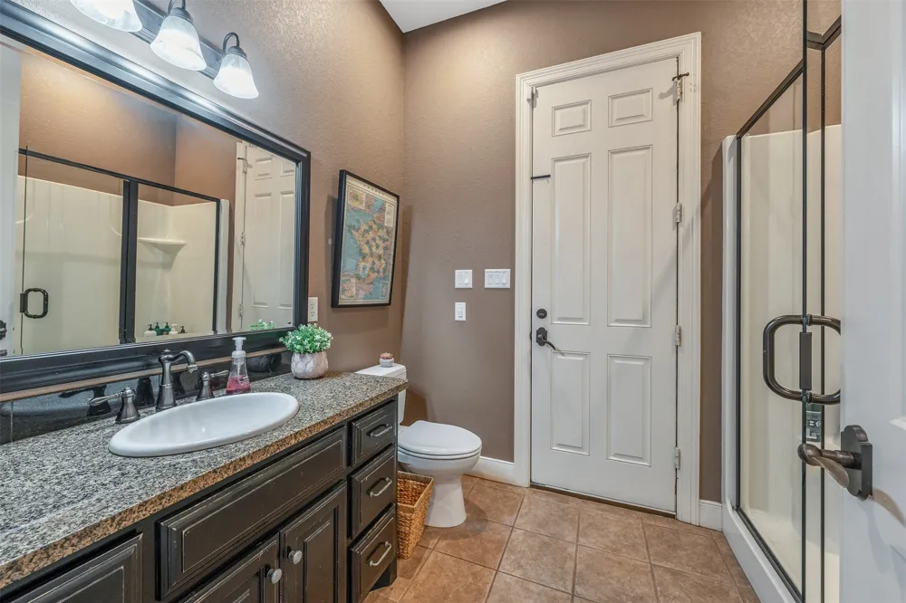 12001 St Hwy 31 Malakoff, TX 75148