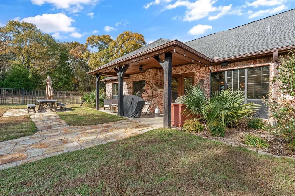 12001 St Hwy 31 Malakoff, TX 75148