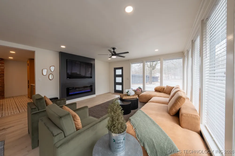 33501 S 4507 ROAD Afton, OK 74331