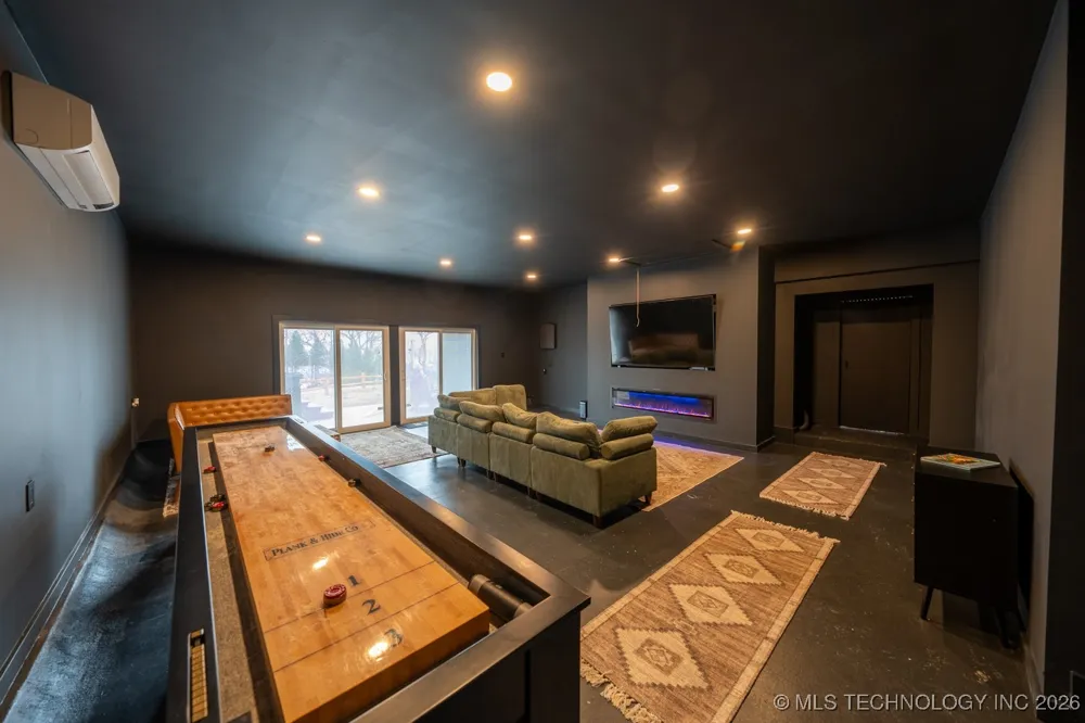 33501 S 4507 ROAD Afton, OK 74331