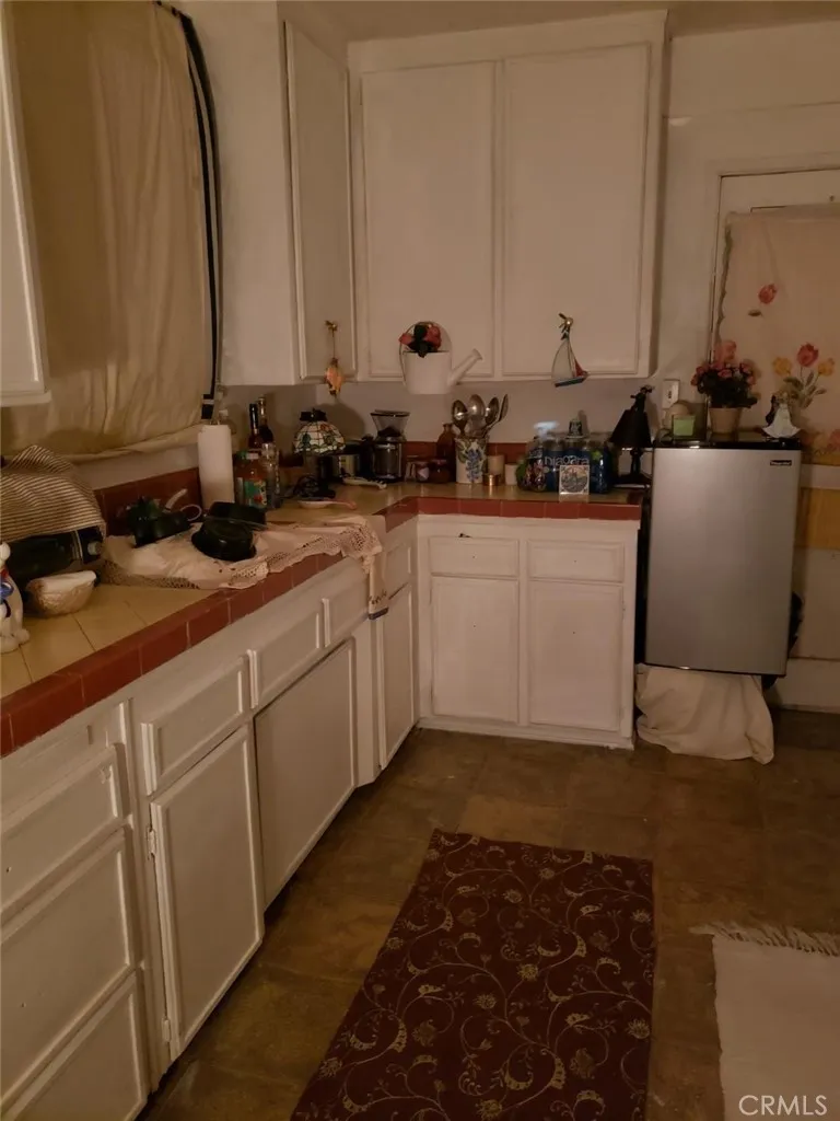 4541 Artesia Lawndale, CA 90260