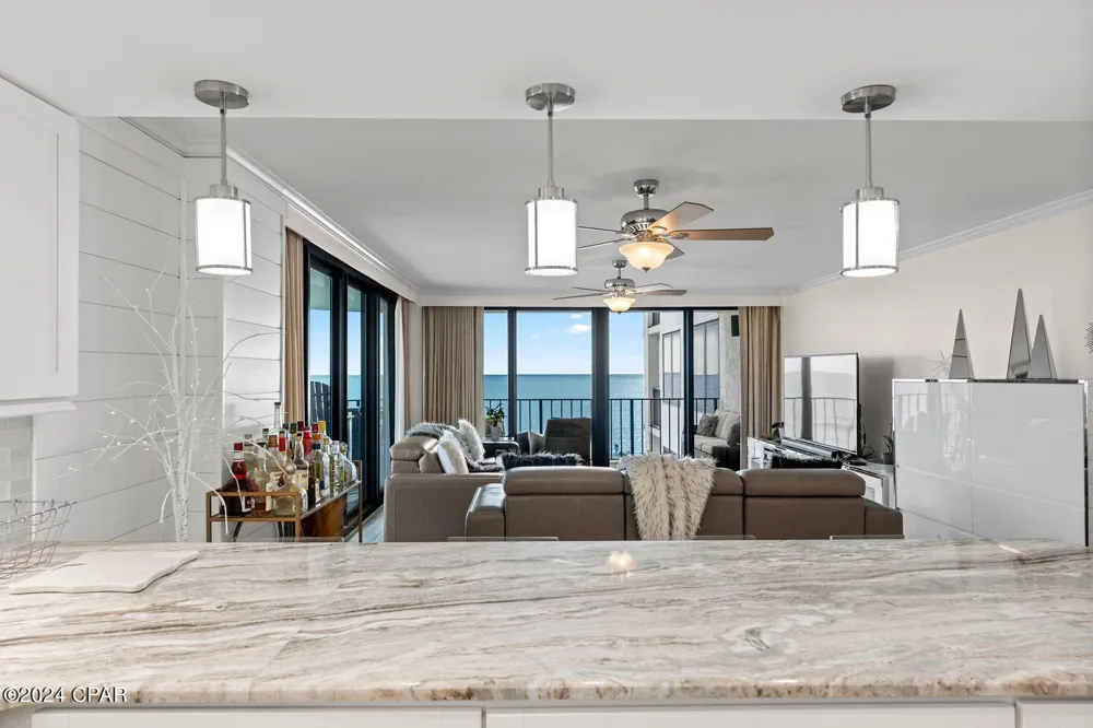 6201 Thomas Drive #401 Panama City, FL 32408