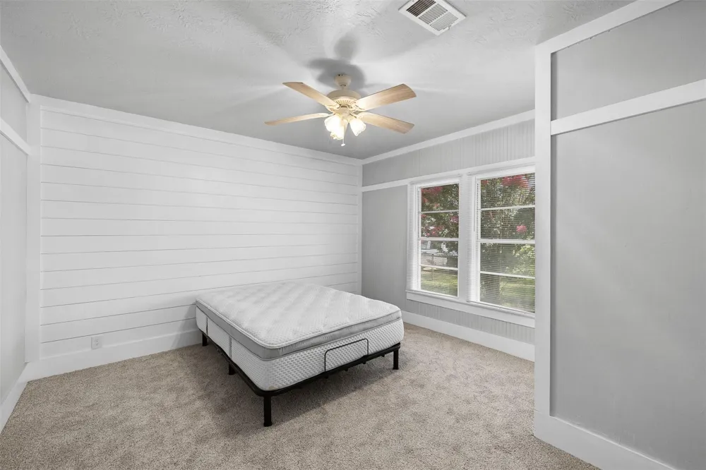 806 Plum Street Caldwell, TX 77836