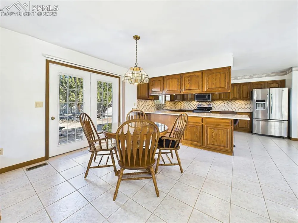611 Q STREET Penrose, CO 81240