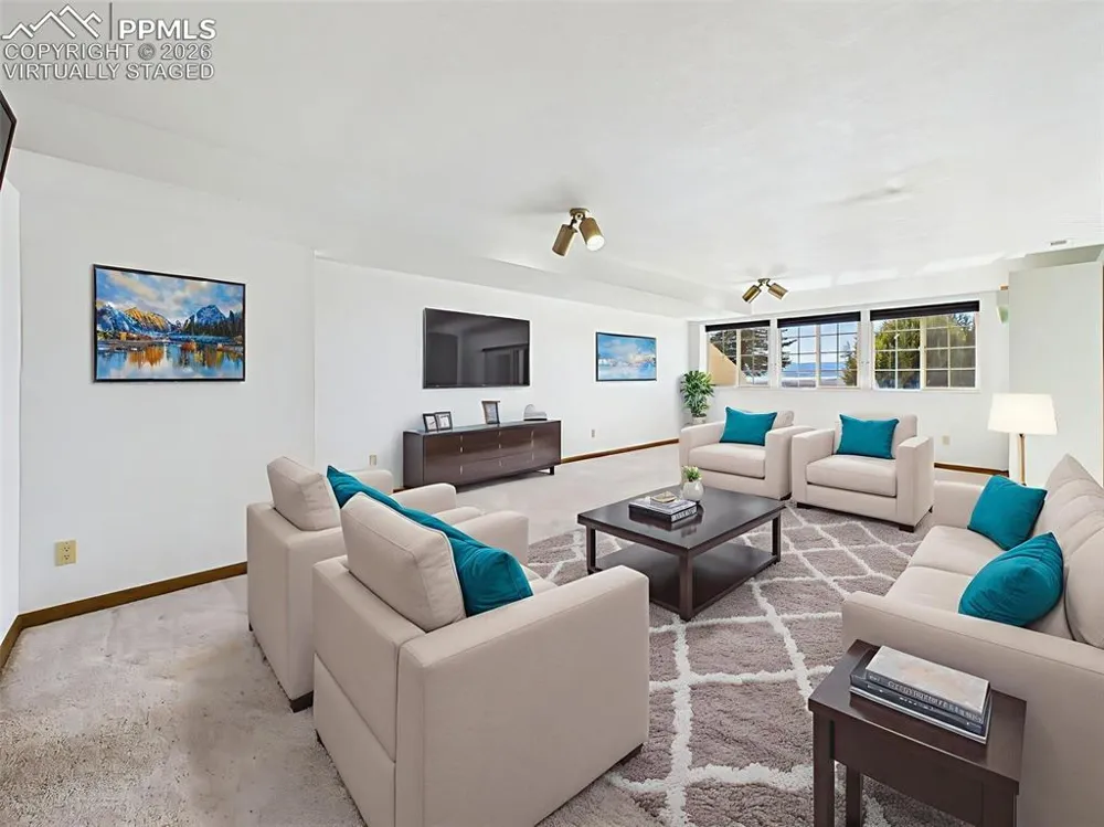 611 Q STREET Penrose, CO 81240