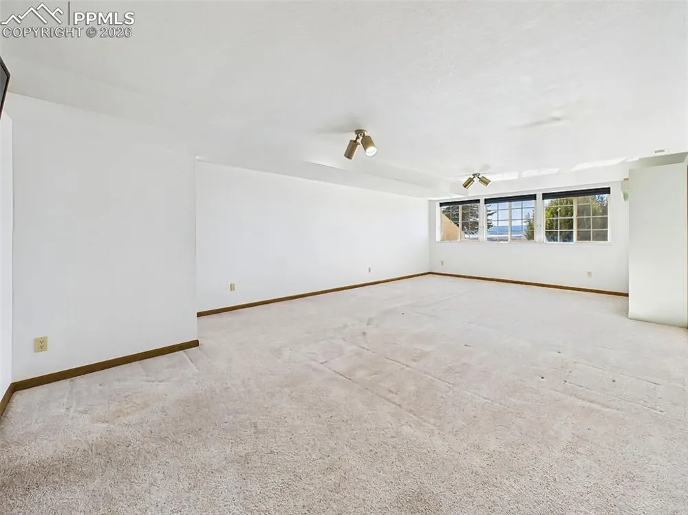 611 Q STREET Penrose, CO 81240