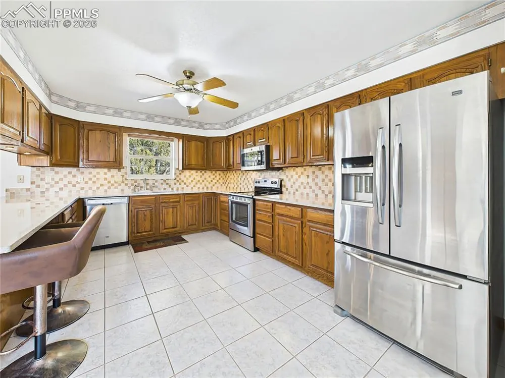 611 Q STREET Penrose, CO 81240