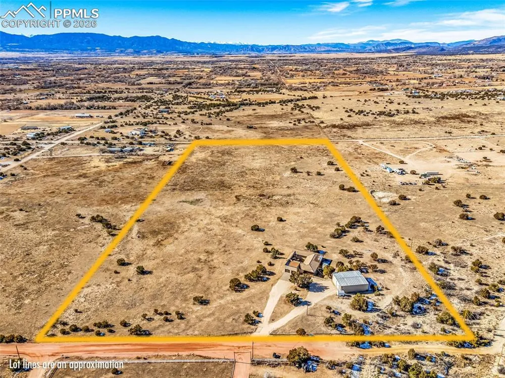 611 Q STREET Penrose, CO 81240