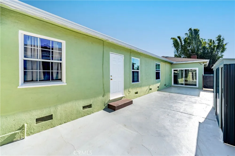 1520 W 215th Torrance, CA 90501
