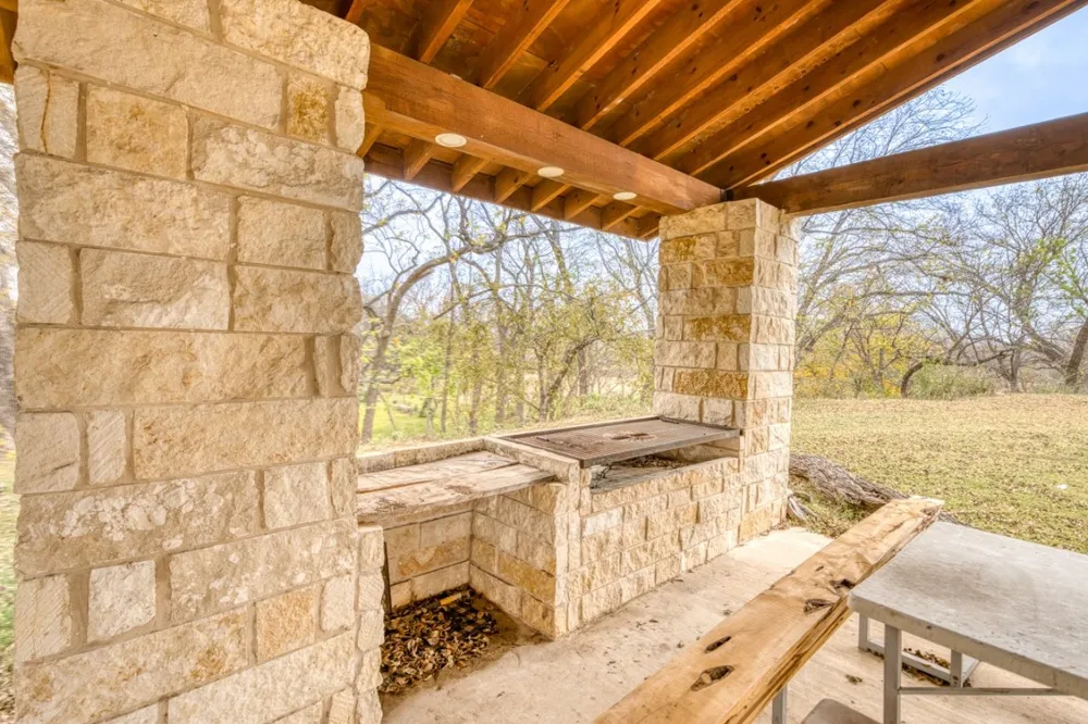 Address Not Shown Uvalde, TX 78801