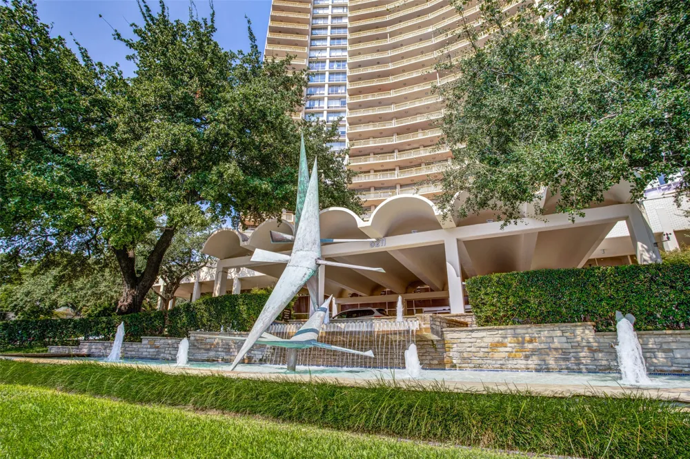 6211 W Northwest Highway #304 Dallas, TX 75225