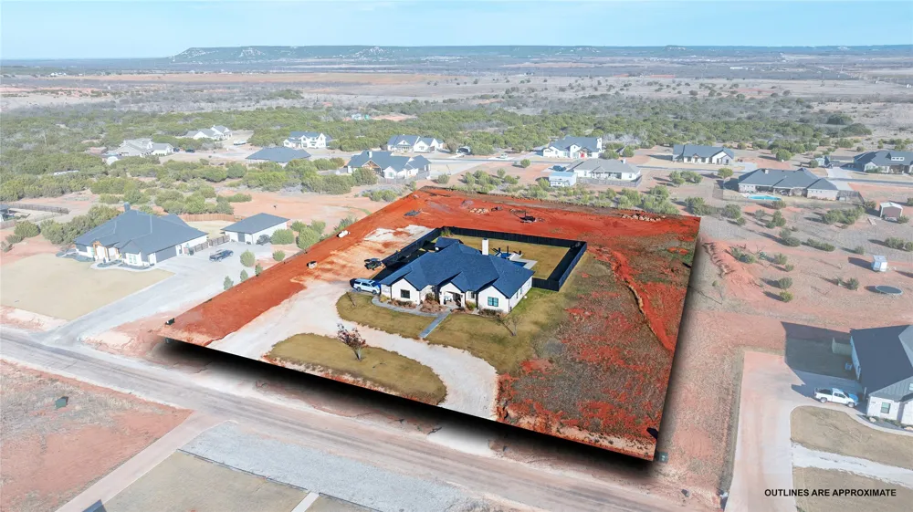 169 Pine Springs Cove Tuscola, TX 79562