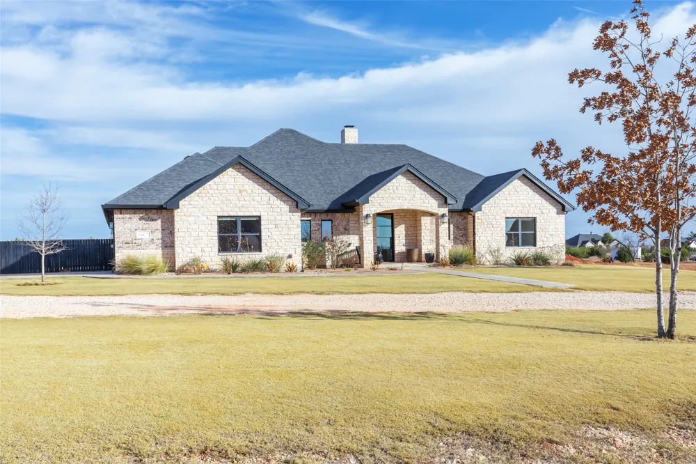 169 Pine Springs Cove Tuscola, TX 79562