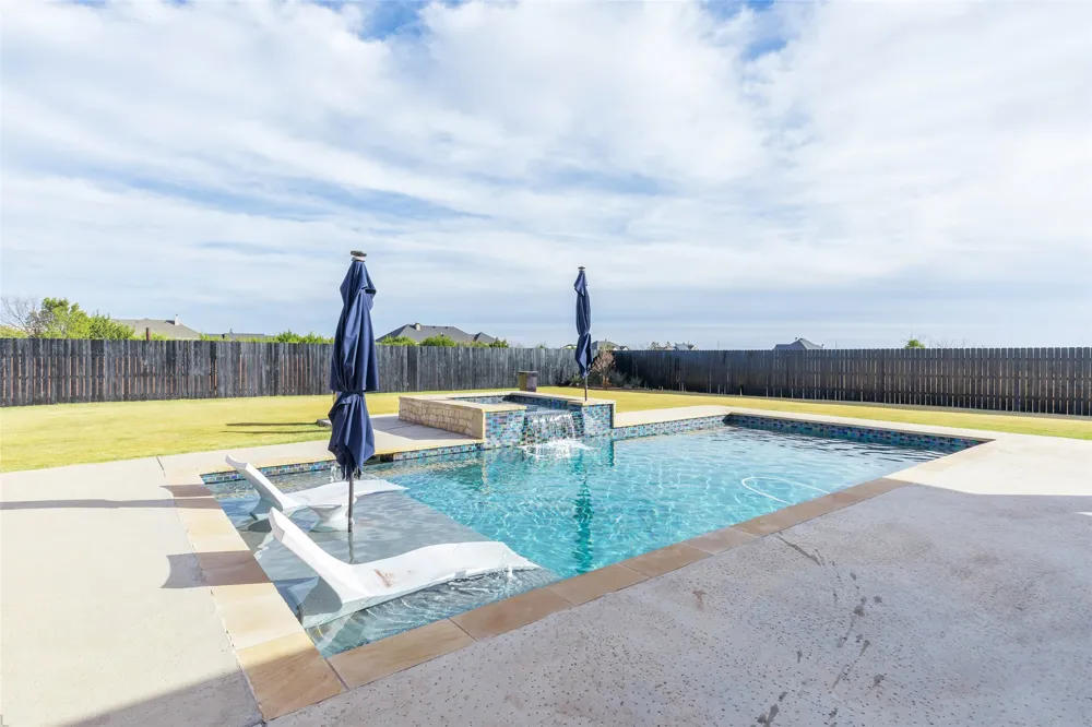 169 Pine Springs Cove Tuscola, TX 79562