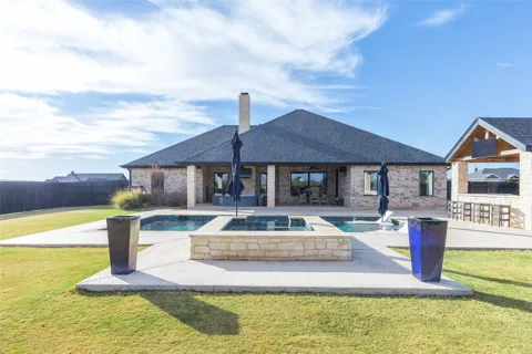 169 Pine Springs Cove