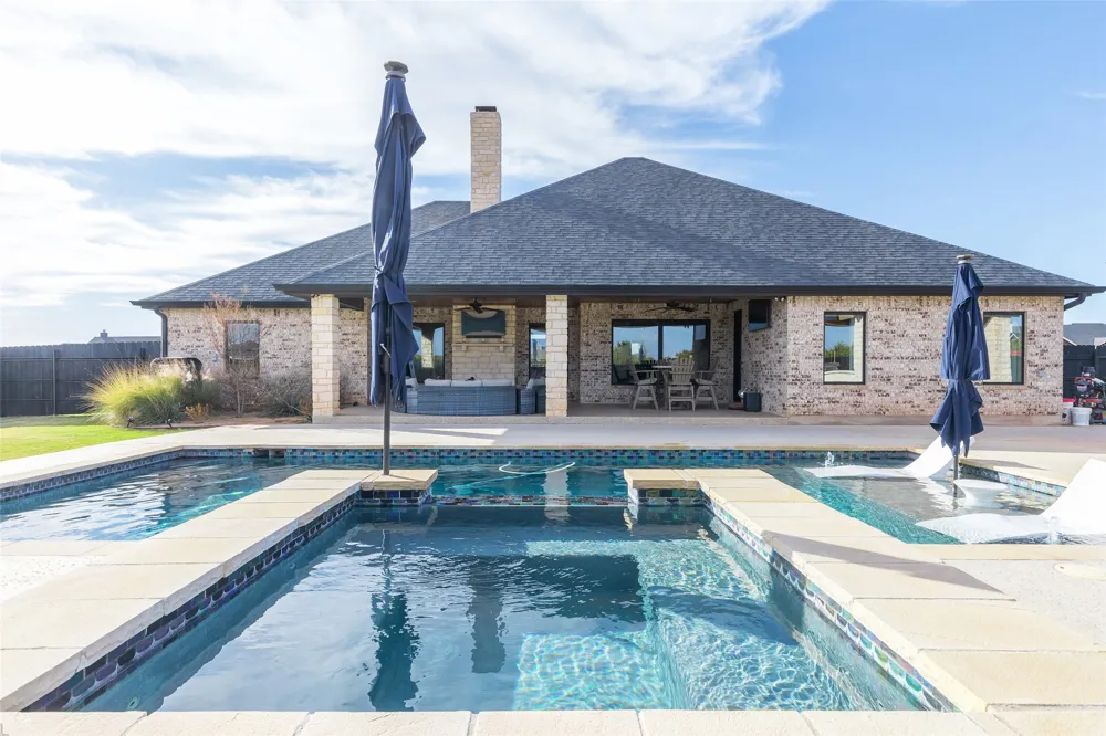 169 Pine Springs Cove Tuscola, TX 79562