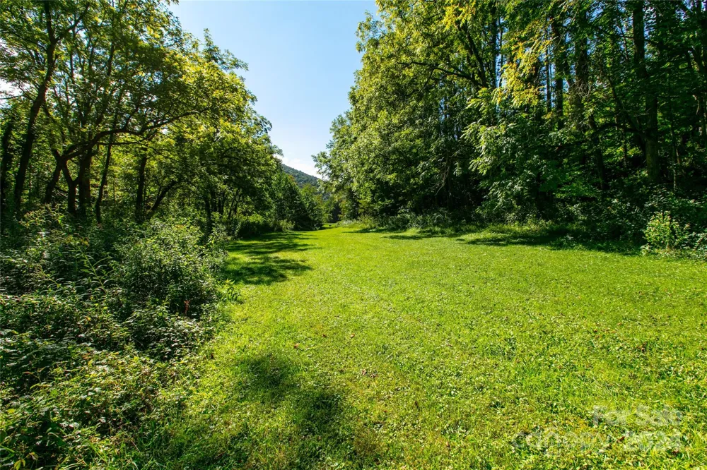 00000 Scout Trail #14 Canton, NC 28716