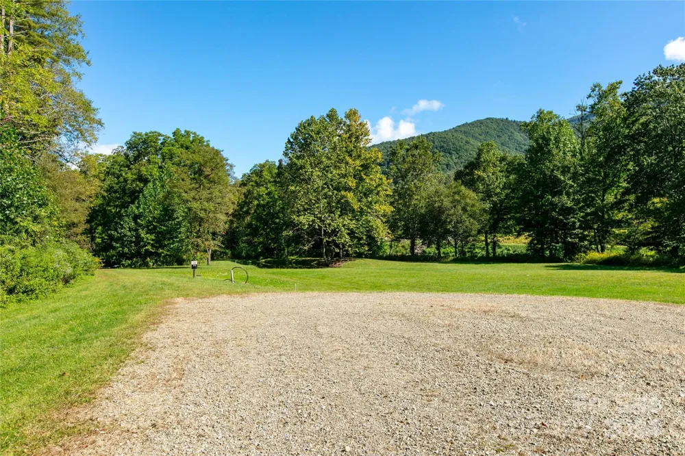 00000 Scout Trail #14 Canton, NC 28716