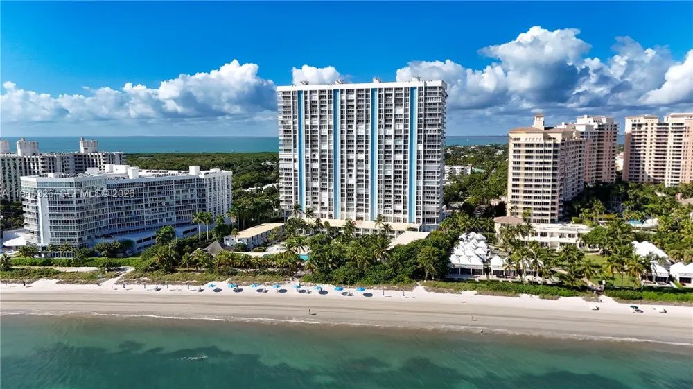 881 Ocean Dr #TH15 Key Biscayne, FL 33149