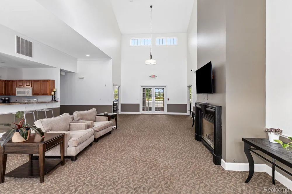 11650 Weingartz West Utica City, MI 48315