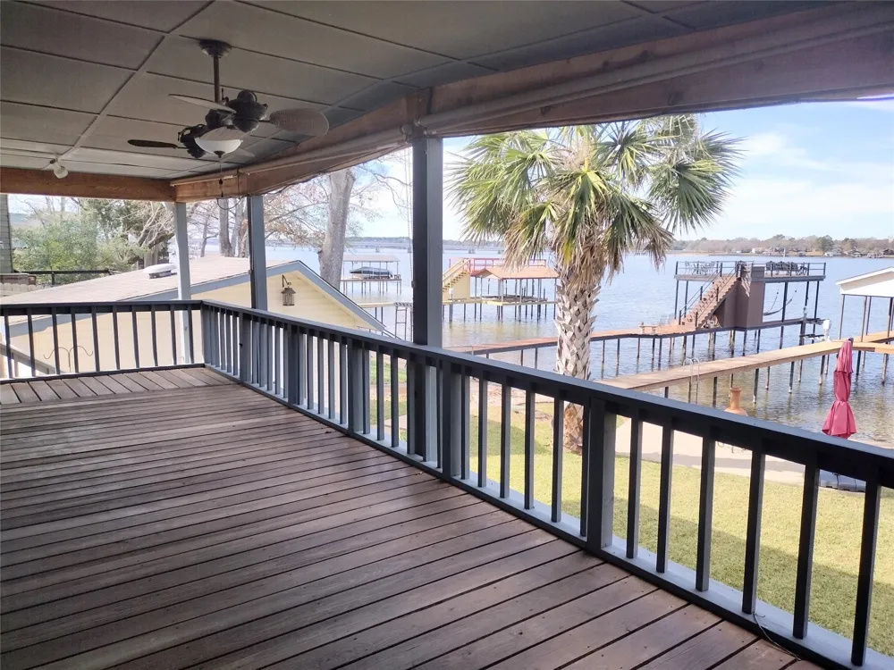 201 Oak Acres Drive Malakoff, TX 75148